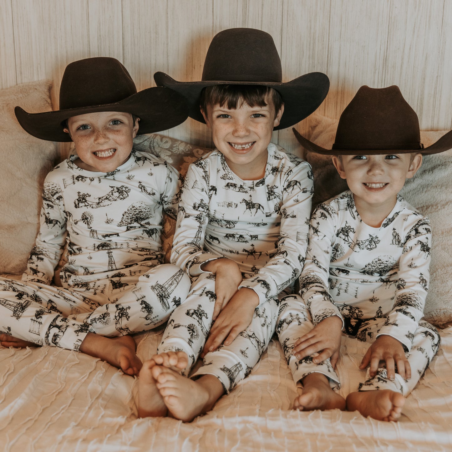 Heaven on Earth Long Sleeve Set