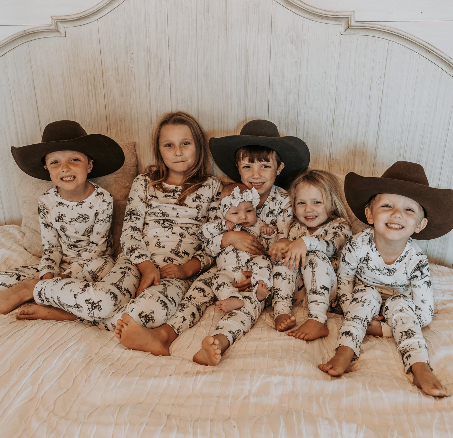 Heaven on Earth Long Sleeve Set
