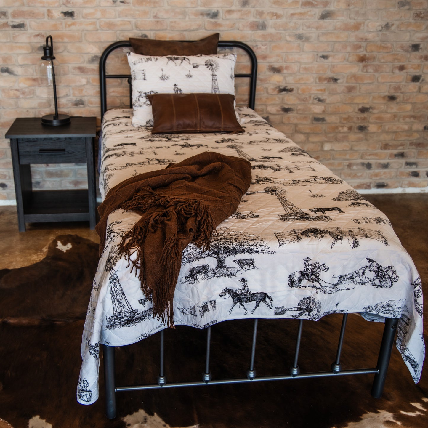 Heaven on Earth Reversible Quilt Set