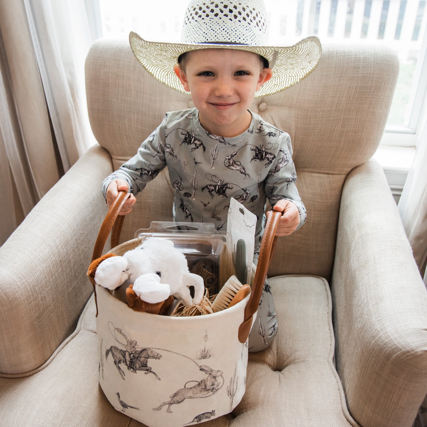 Gotta Wild Hare Canvas Easter Basket