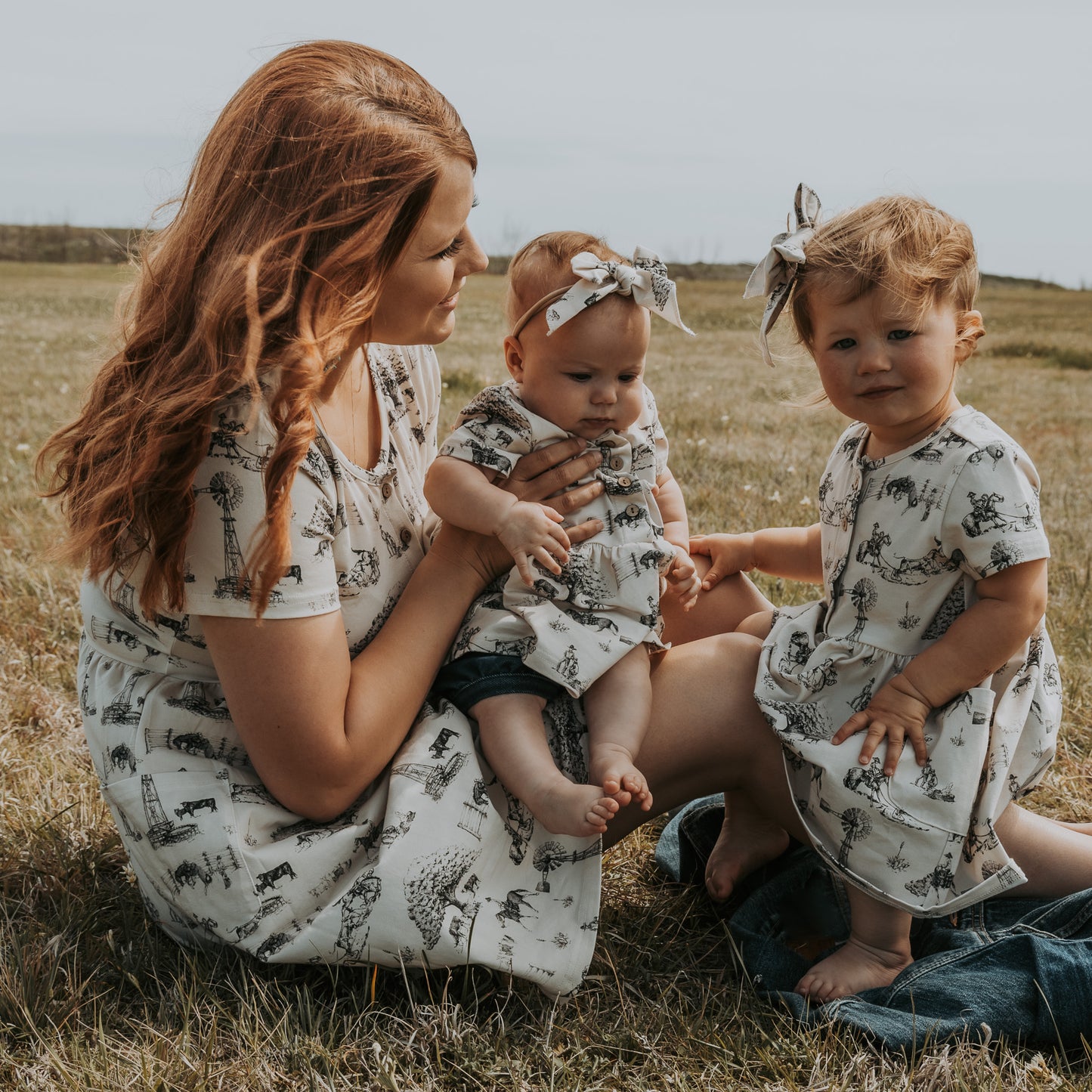 Cowboyin' Cotton Dress with Pockets / Matching Bow