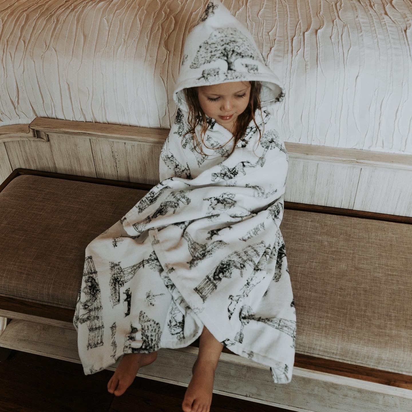 Heaven on Earth Hooded Child Bath Towel