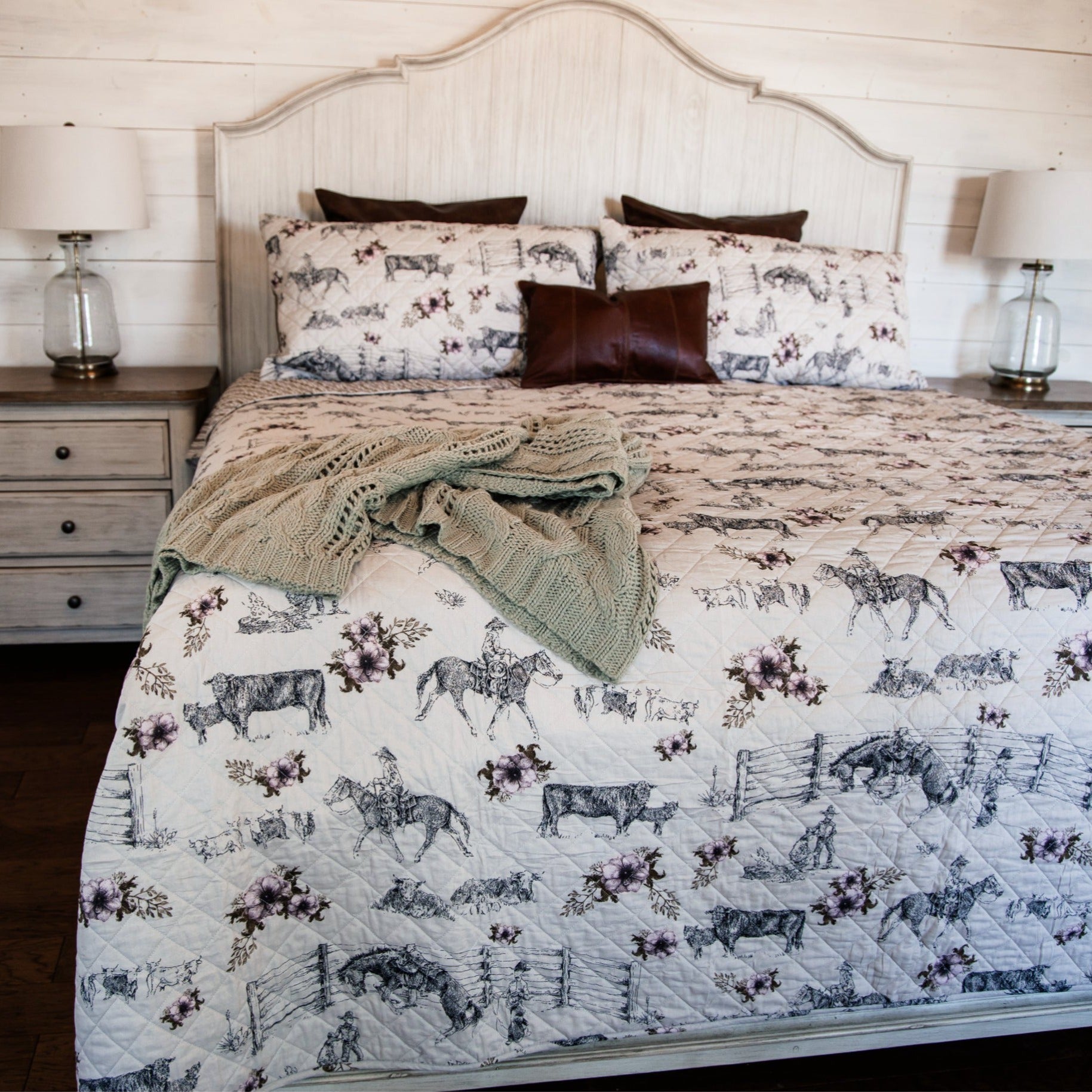 Western Serenity Reversible Quilt Set – Cowkid Clothing Company
