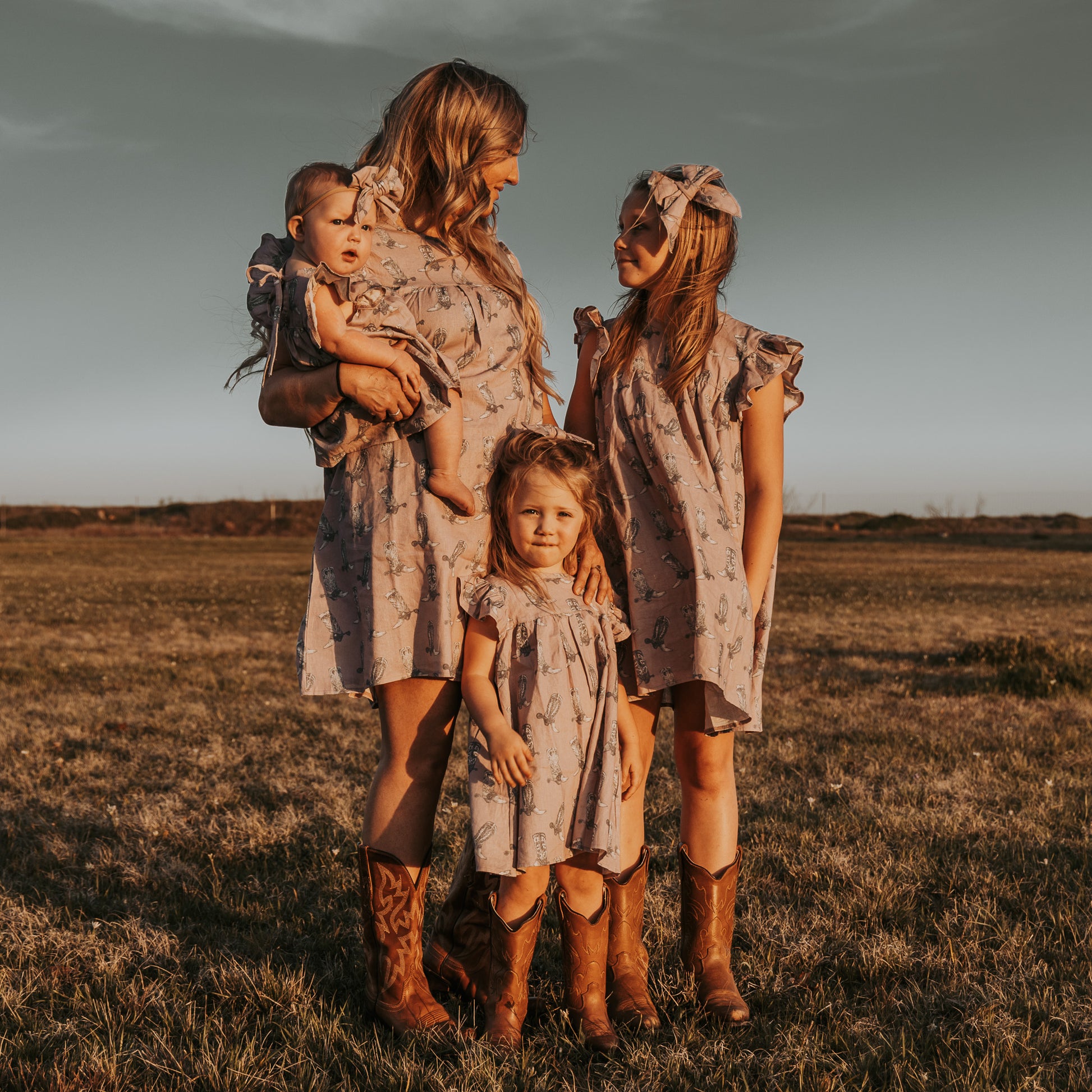 Dusty Rose Boots Cotton Linen Dress / Matching Bow Cowkid Clothing Company Dusty Rose Boots Cotton Linen Dress / Matching Bow Cowkid Clothing Company