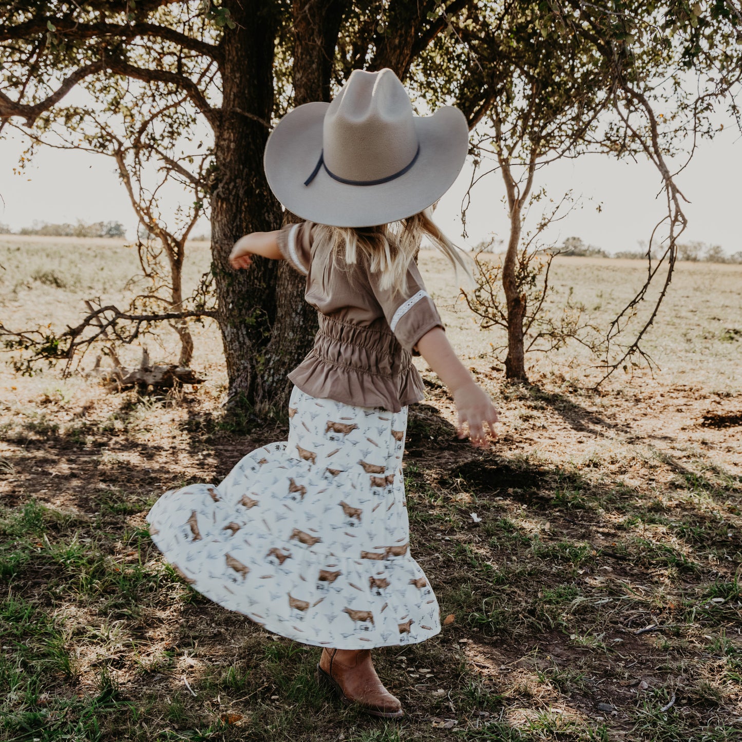 Homestead Lace Blouse & Skirt